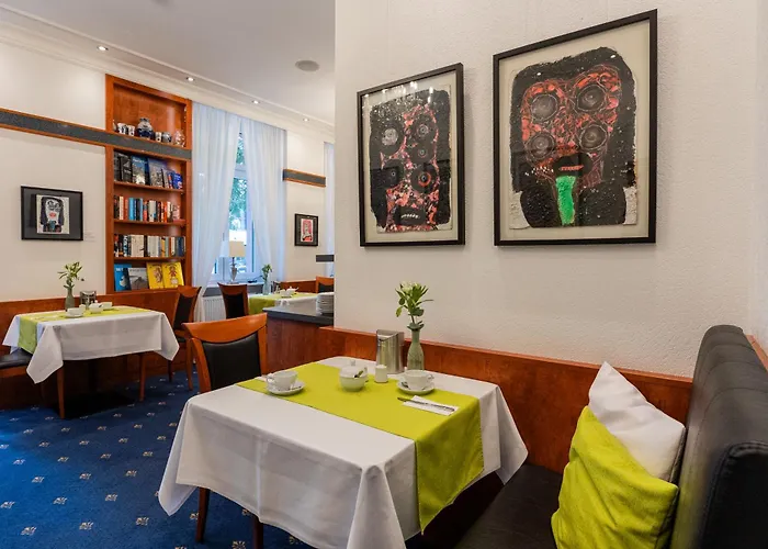 Hotel West An Der Bockenheimer Warte