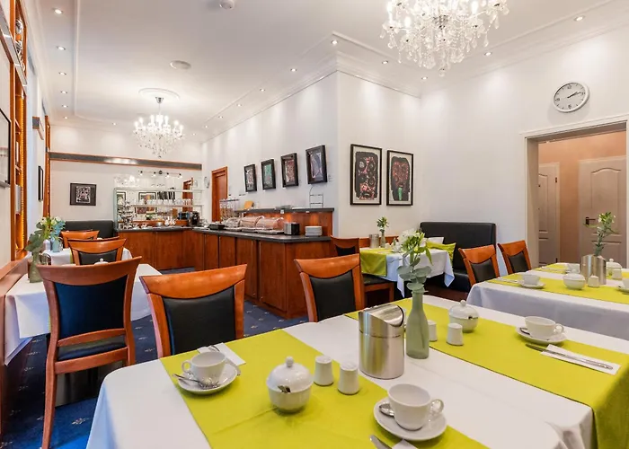 Hotel West An Der Bockenheimer Warte 3*