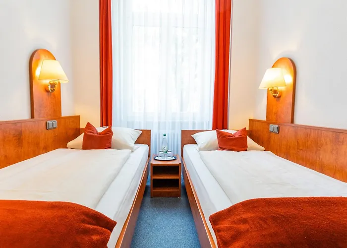 Отель West An Der Bockenheimer Warte 3*