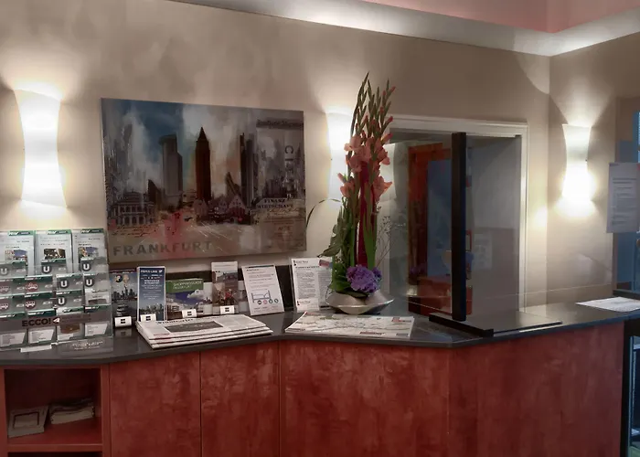 Отель West An Der Bockenheimer Warte 3*