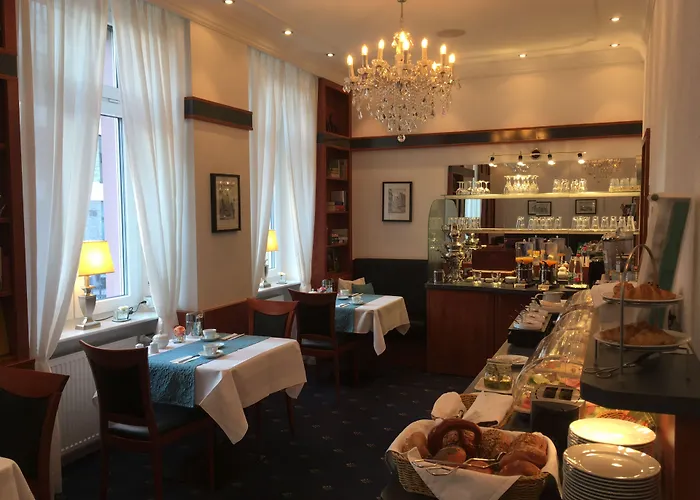 West An Der Bockenheimer Warte Отель 3*