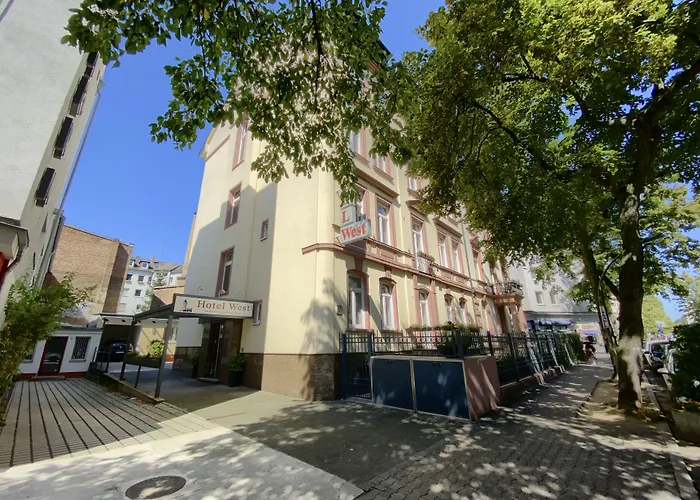 Hotel West An Der Bockenheimer Warte 3*